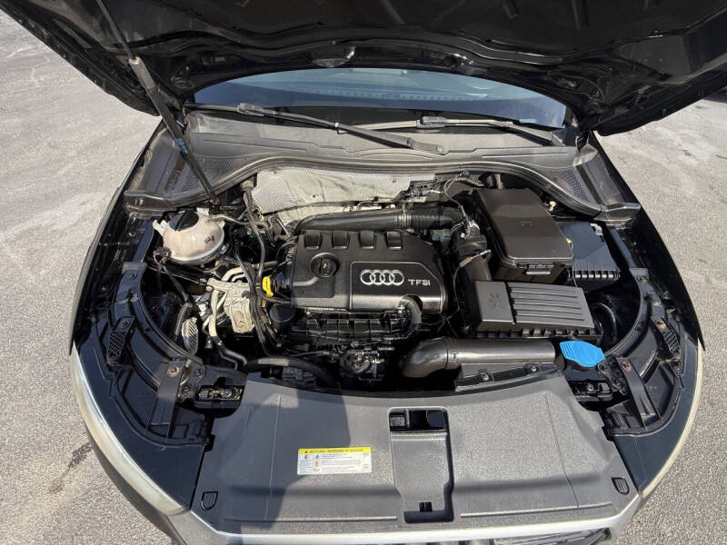 2016 Audi Q3 2.0T Premium Plus