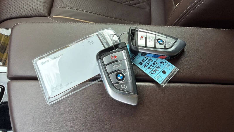 2022 BMW 5 Series 530e xDrive