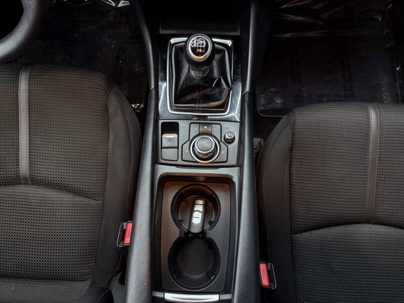 2017 Mazda MAZDA3 Sport