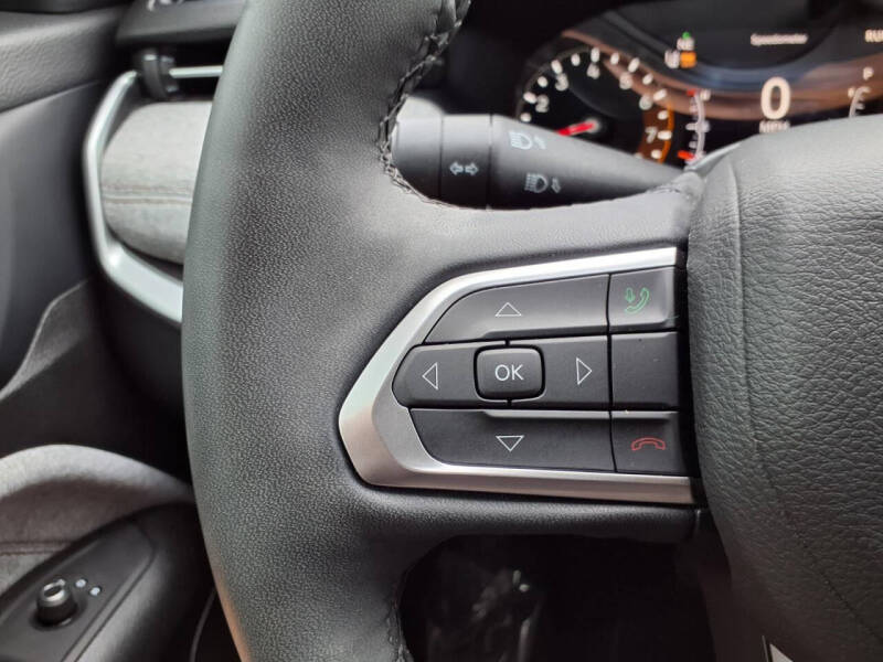 2023 Jeep Compass Latitude Lux