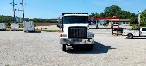 1995 WHITE/GMC 6X4 TRUCK TRACTOR WCA