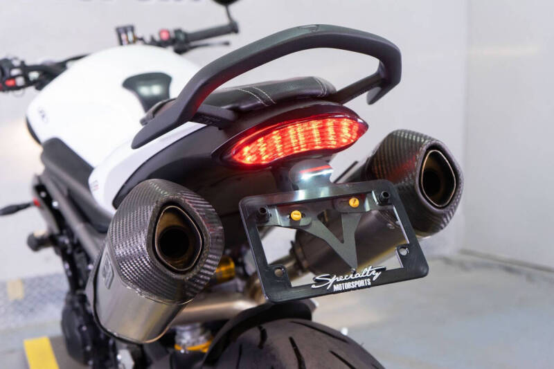 2019 Triumph Speed Triple R