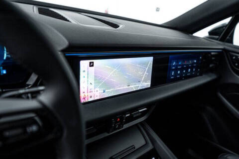 2025 Porsche Macan 4 Electric