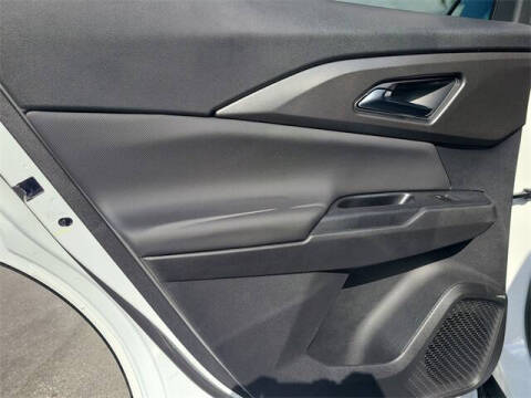 2026 Chevrolet Equinox EV LT 1