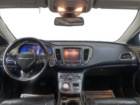 2015 Chrysler 200 C