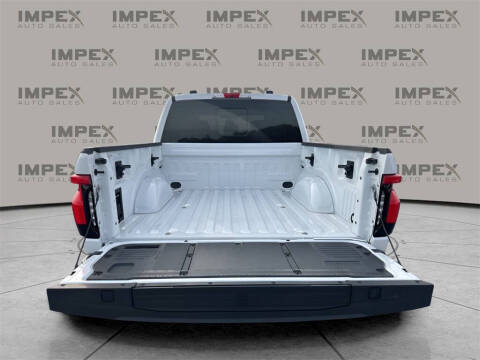 2022 Ford F-150 Lightning Lariat