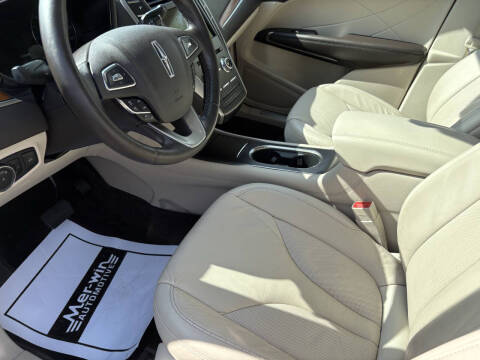 2017 Lincoln MKC Select