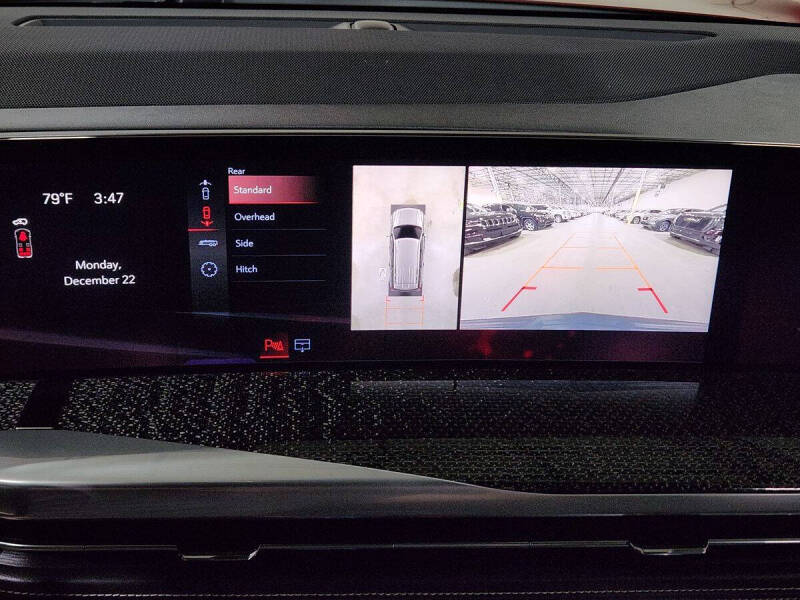 2025 Cadillac Escalade-V