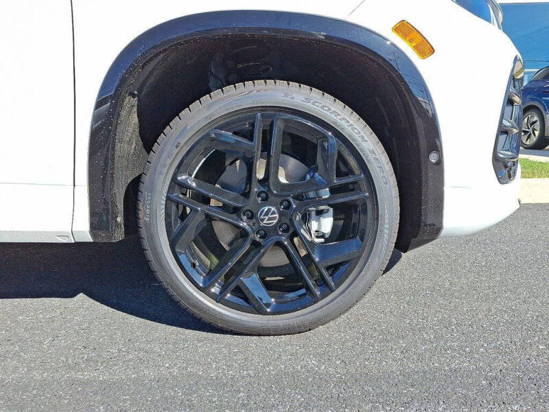 2026 Volkswagen Tiguan SE R-Line Black 4Motion