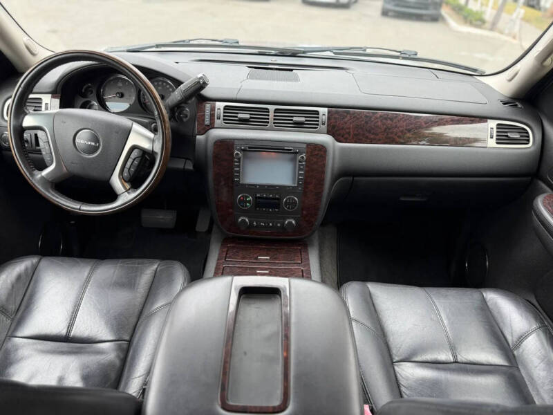 2007 GMC Yukon Denali