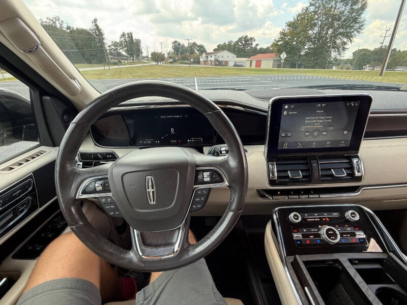 2018 Lincoln Navigator Select