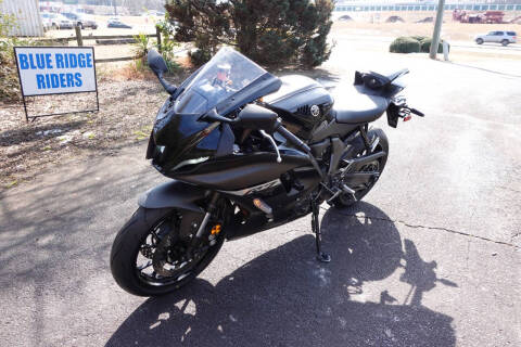 2024 Yamaha R7