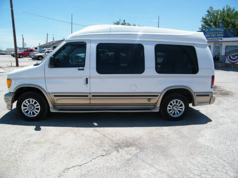 2006 Ford E-Series Chassis for sale at WF AUTOMALL in Wichita Falls TX