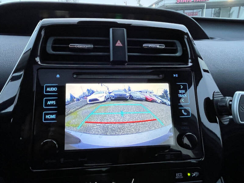 2016 Toyota Prius Four Touring