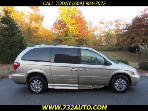 2006 Chrysler Town and Country Limited