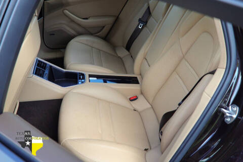 2018 Porsche Panamera