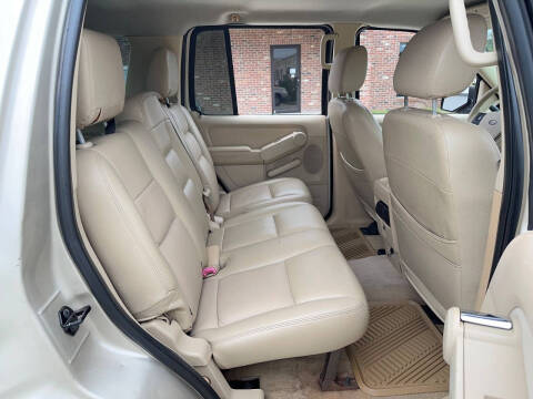 2006 Ford Explorer XLS