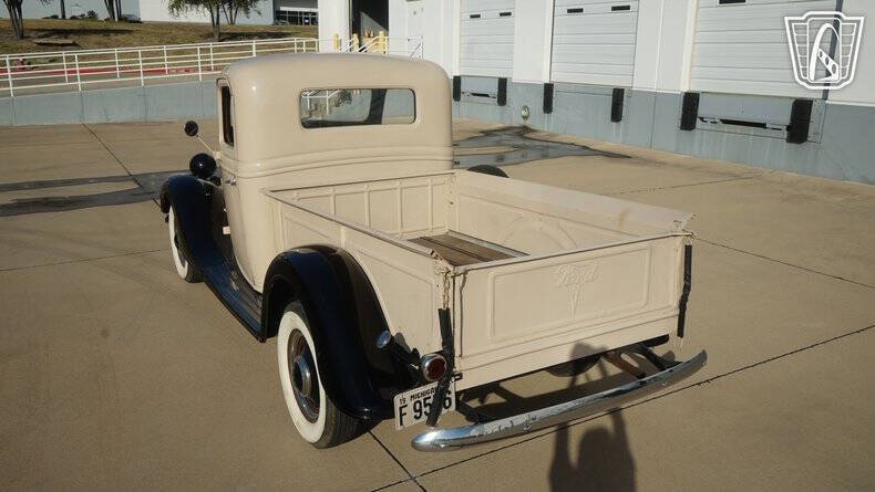 1936 Ford F-100