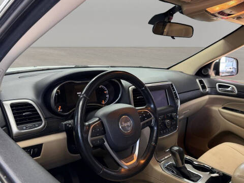 2021 Jeep Grand Cherokee Laredo E