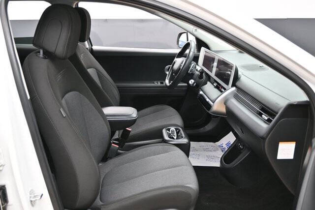 2024 Hyundai Ioniq 5 SE