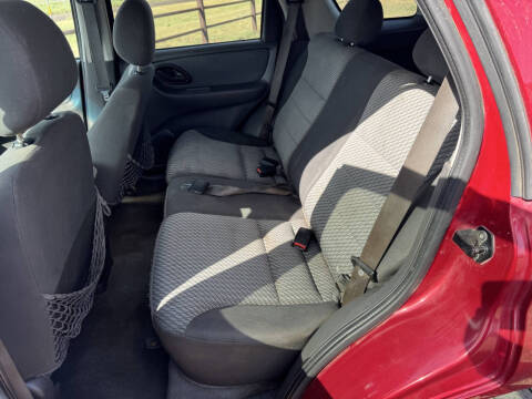 2004 Ford Escape XLT