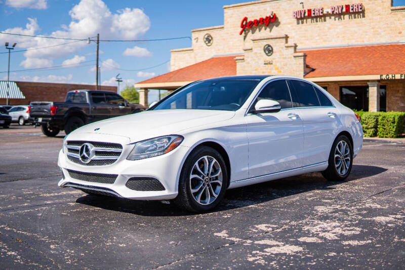 2018 Mercedes-Benz C-Class Sedan C300's photo