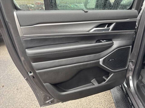 2025 Jeep Wagoneer L Series II