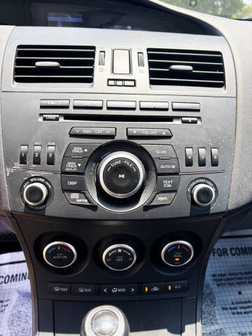2013 Mazda MAZDA3 i Touring