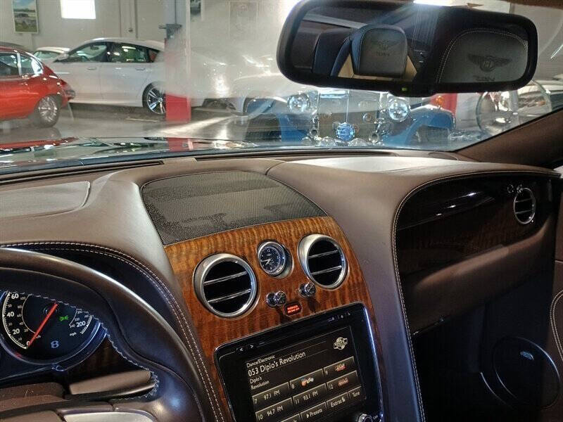 2017 Bentley Continental 15