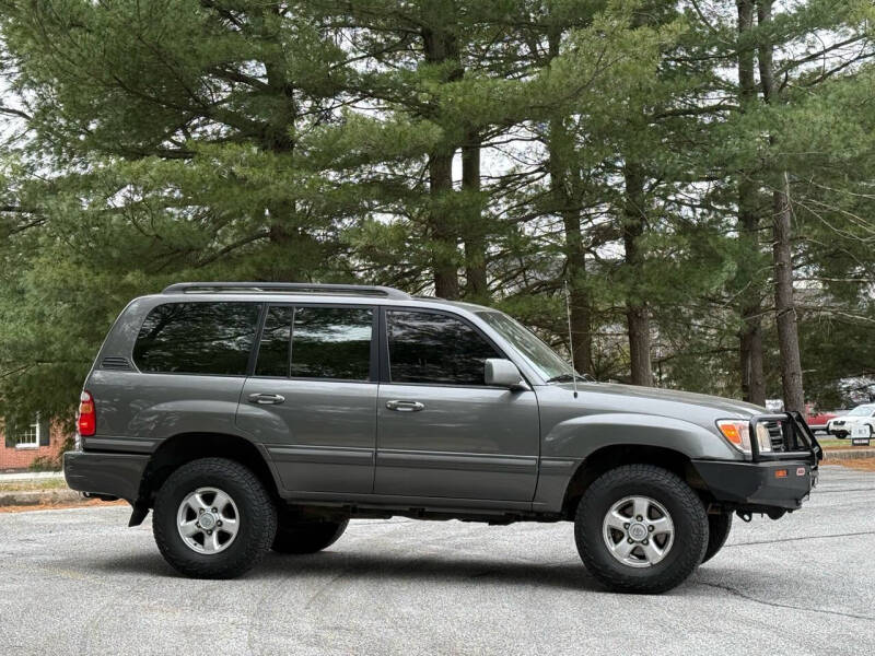 2001 Toyota Land Cruiser Base photo 18