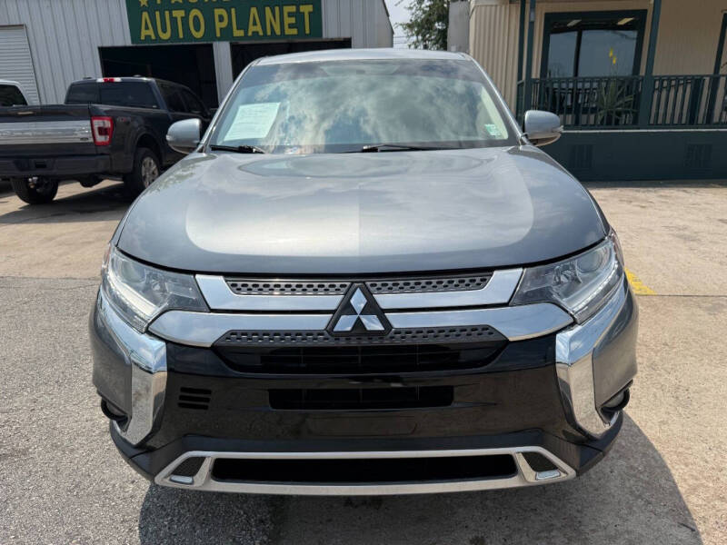 2019 Mitsubishi Outlander SE