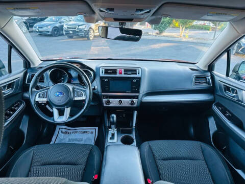 2017 Subaru Outback 2.5i Premium
