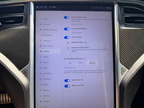 2015 Tesla Model S 85