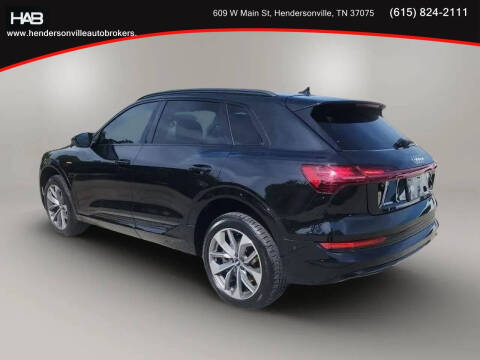 2021 Audi e-tron quattro Premium Plus