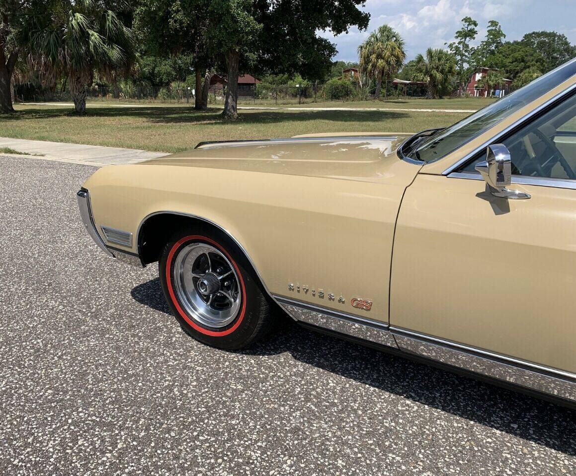 1968 Buick Riviera 28