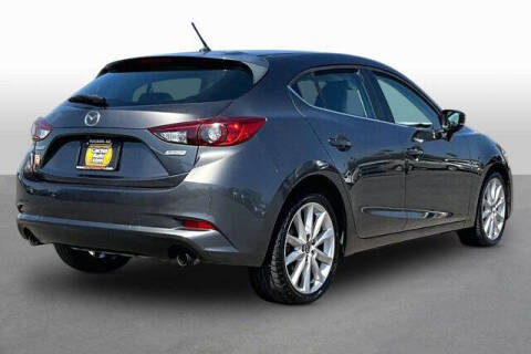 2017 Mazda MAZDA3 Touring