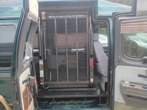 1999 Ford E-Series