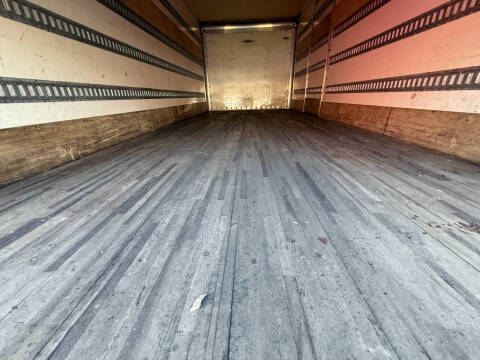 2018 Freightliner M2 106