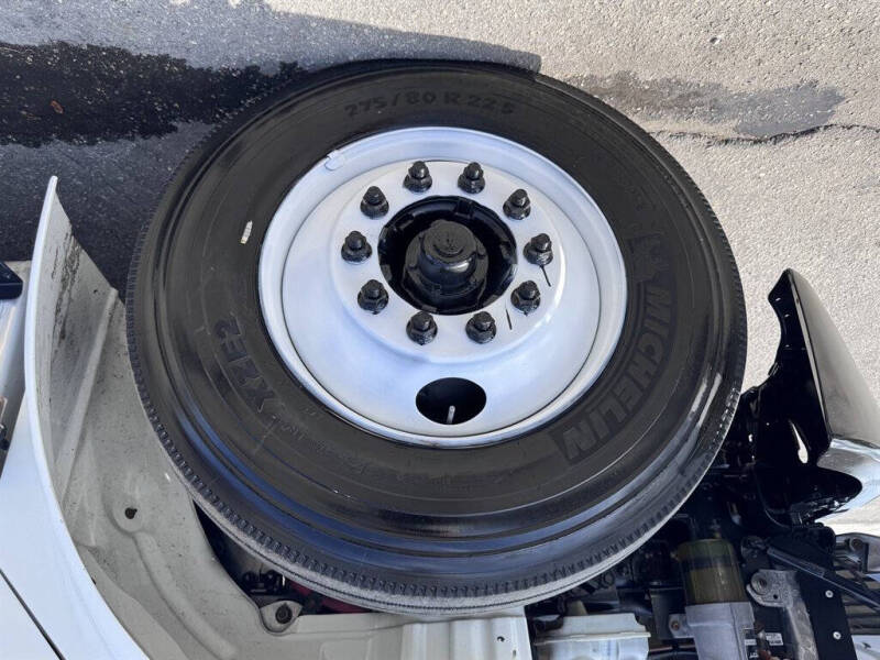 2018 Freightliner M2 106