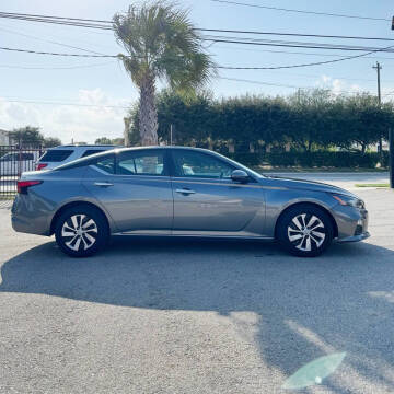 2022 Nissan Altima 2.5 S