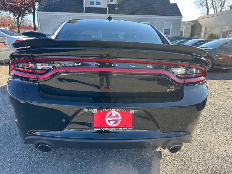 2019 Dodge Charger R/T photo 6