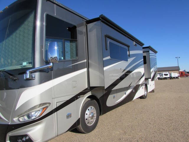 2018 TIFFIN MOT PHAETON M4