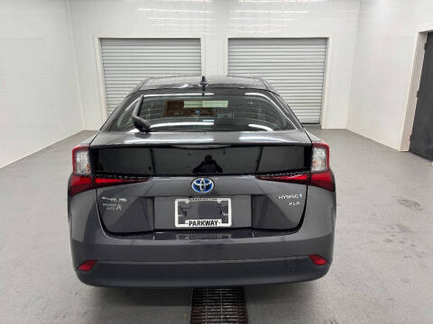 2021 Toyota Prius XLE