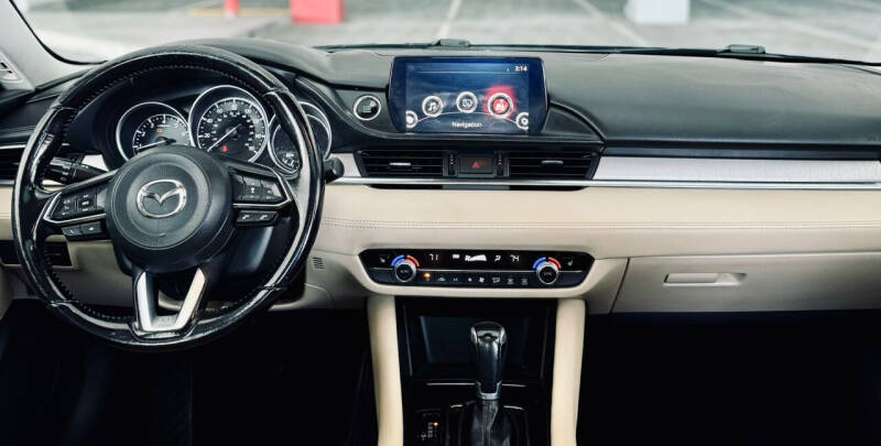 2018 Mazda MAZDA6 Touring