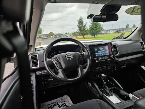 2024 Nissan Frontier SV