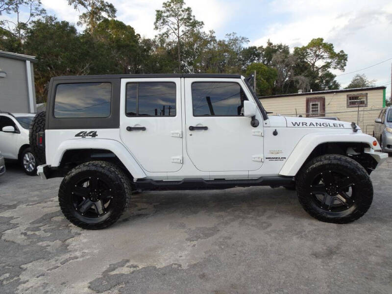 2013 Jeep Wrangler Unlimited Sahara