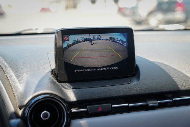 2020 Toyota Yaris Hatchback XLE