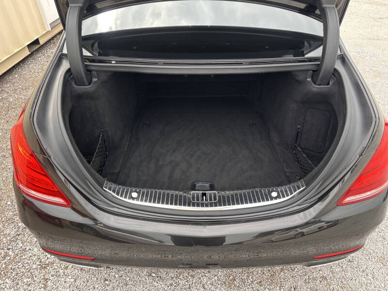 2015 Mercedes Benz S 550 photo 3