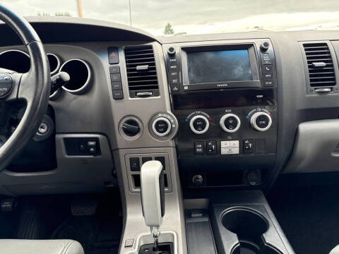 2013 Toyota Sequoia Limited
