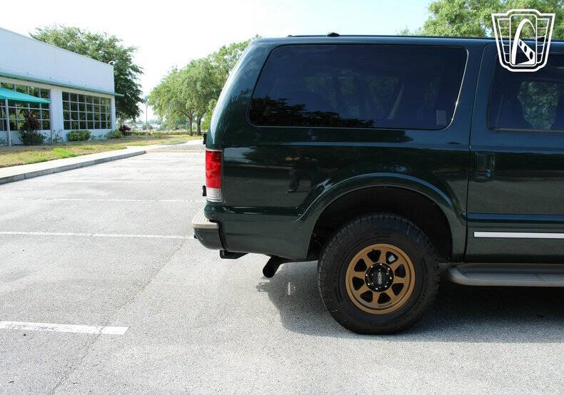 2003 Ford Excursion Limited